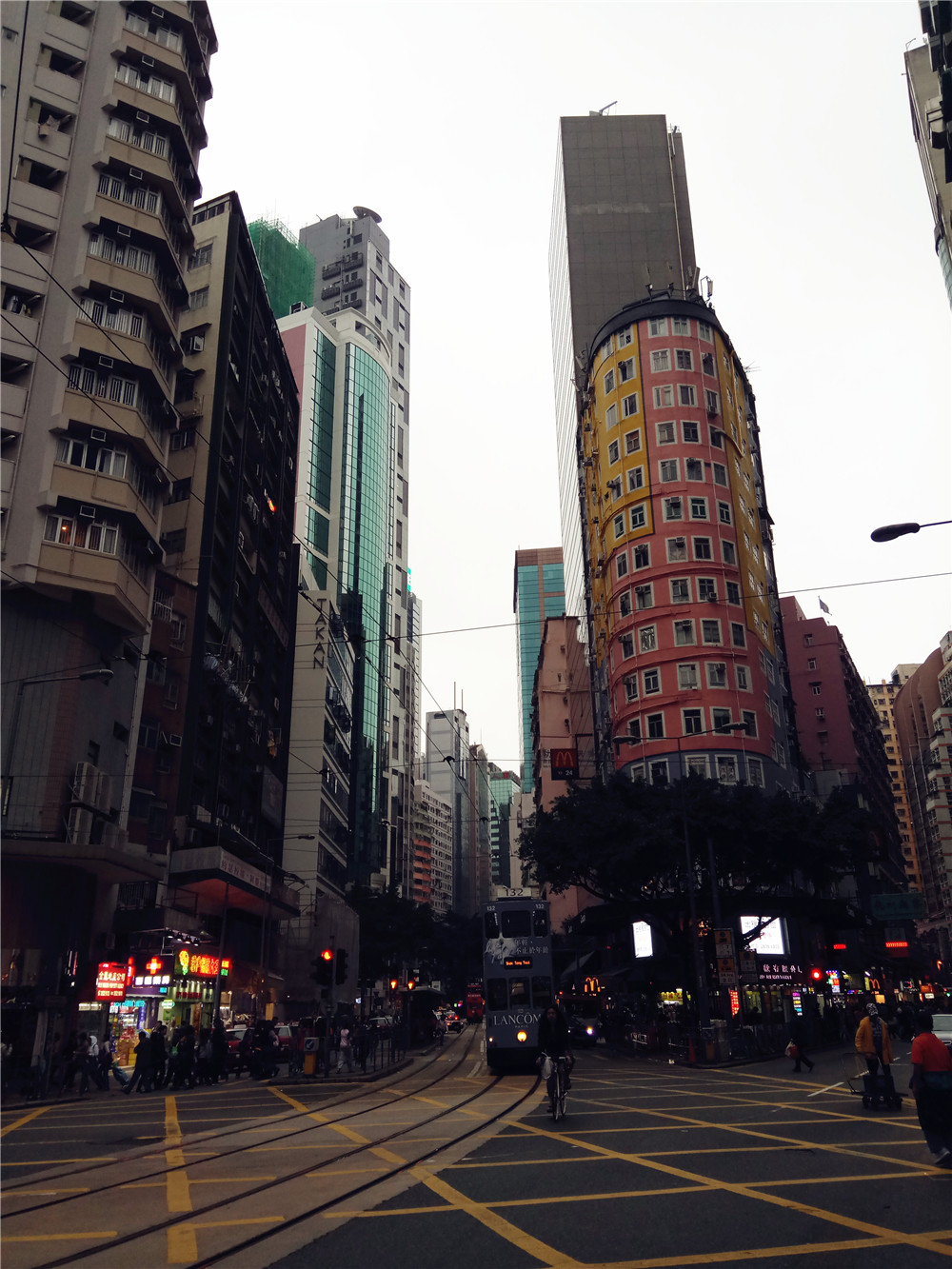 wKgBZ1idKkWAanwEAAWC4ydcuyM11.jpeg?imageView2%2F2%2Fw%2F600%2Fh%2F600%2Fq%2F90