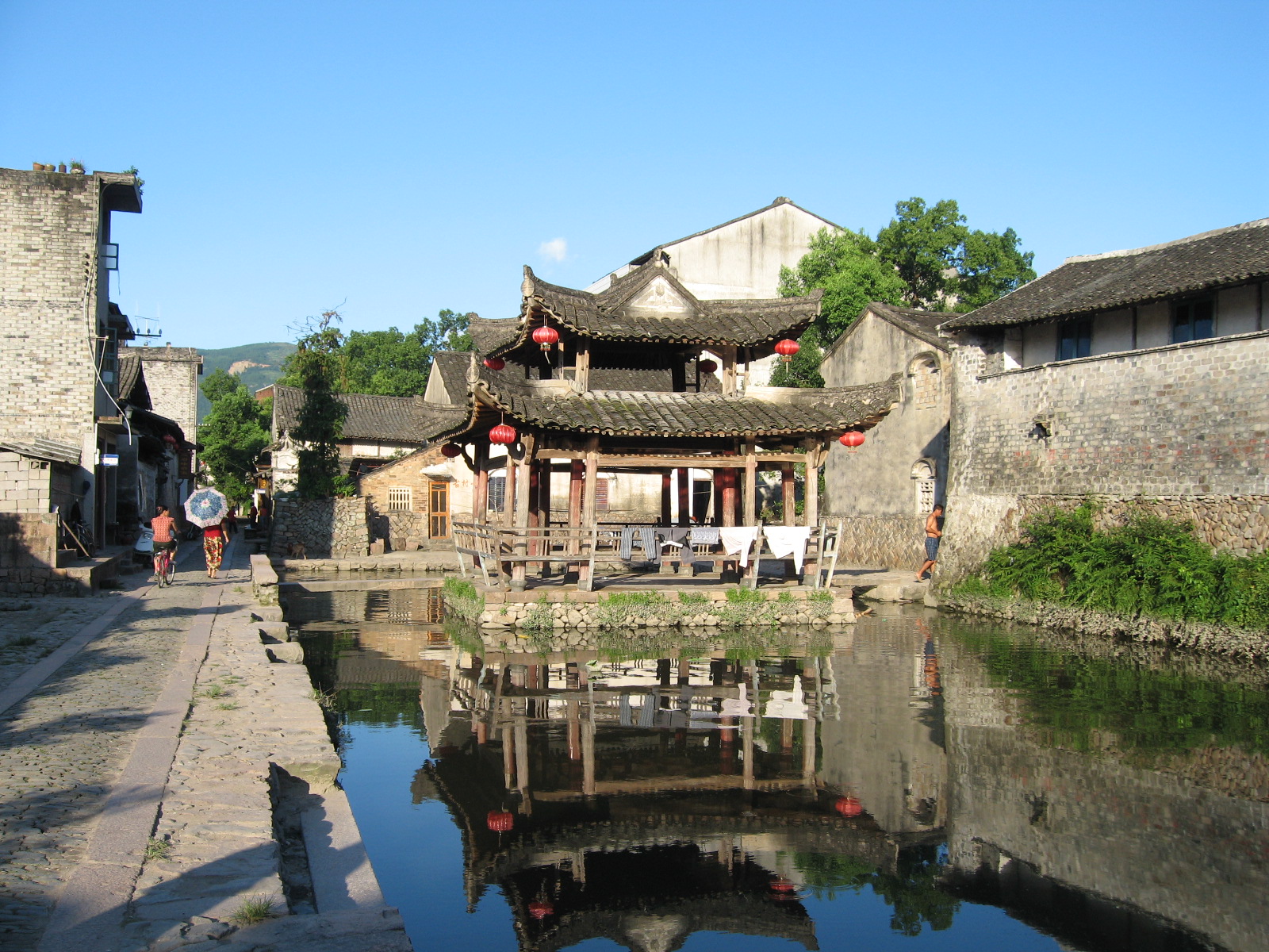 雁荡山避暑,远离都市的喧闹   芙蓉村 是个古村落,在 永嘉 县岩头镇