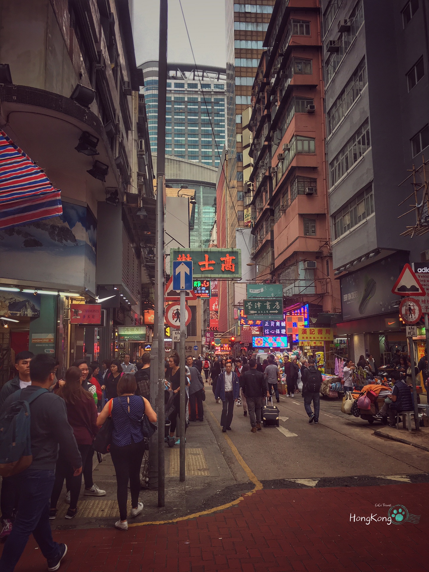 wKgBZ1iAg3aAVYmYAAvMg9knOpk85.jpeg?imageView2%2F2%2Fw%2F600%2Fh%2F600%2Fq%2F90