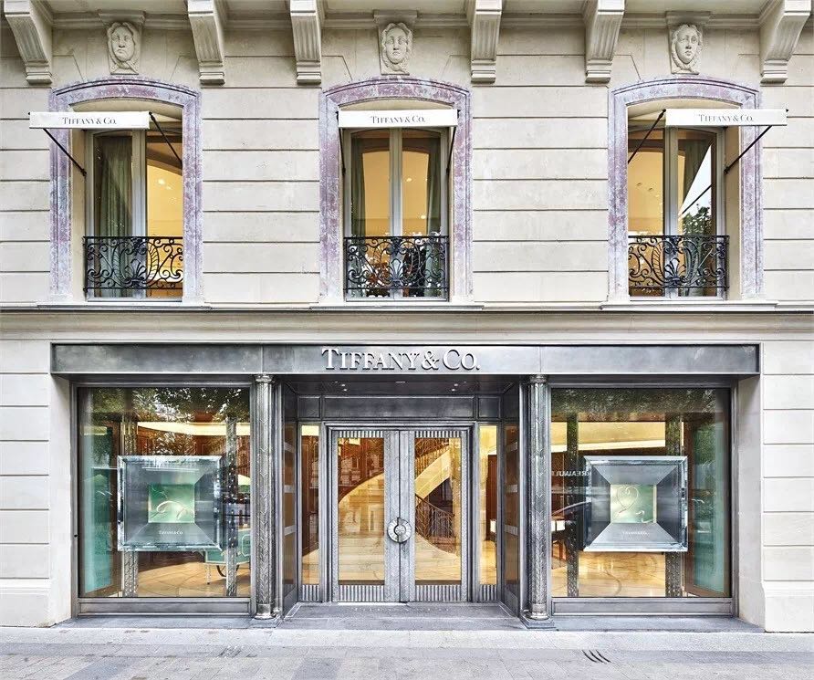 地址:7275thave,newyork,ny10022(4楼) 开放时间:周一到周六