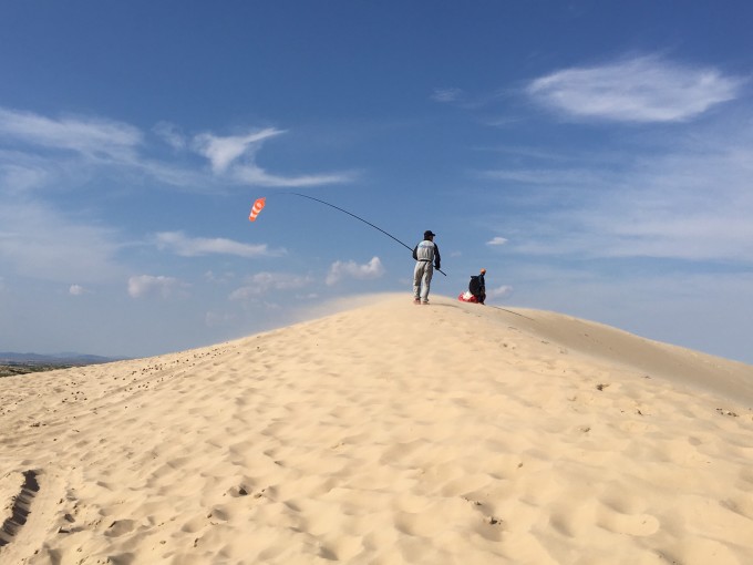 玉龙沙湖滑翔.骆驼.划沙.美食,赤峰旅游攻略