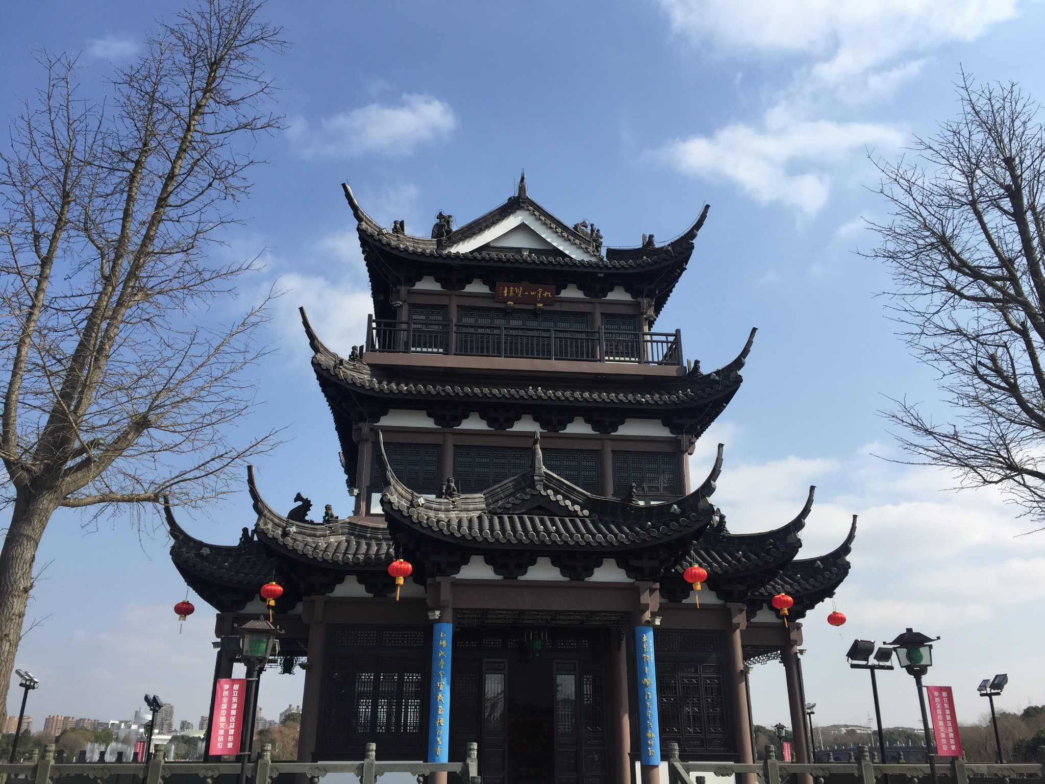 景点颇多 第四站 报本禅寺 第五站 案山公园 我们的平湖