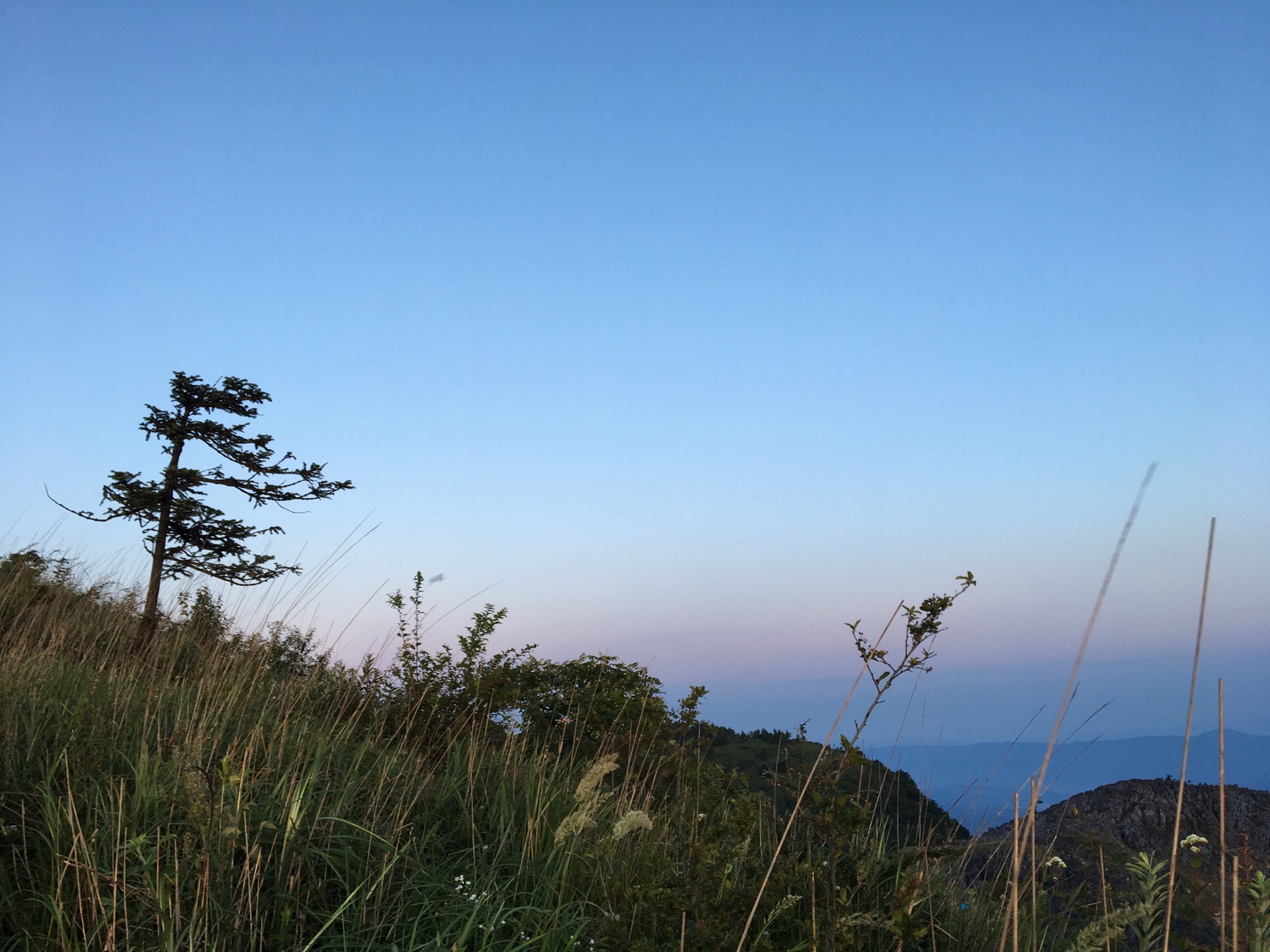 石柱多少人口_唐河石柱山风景区图片(2)