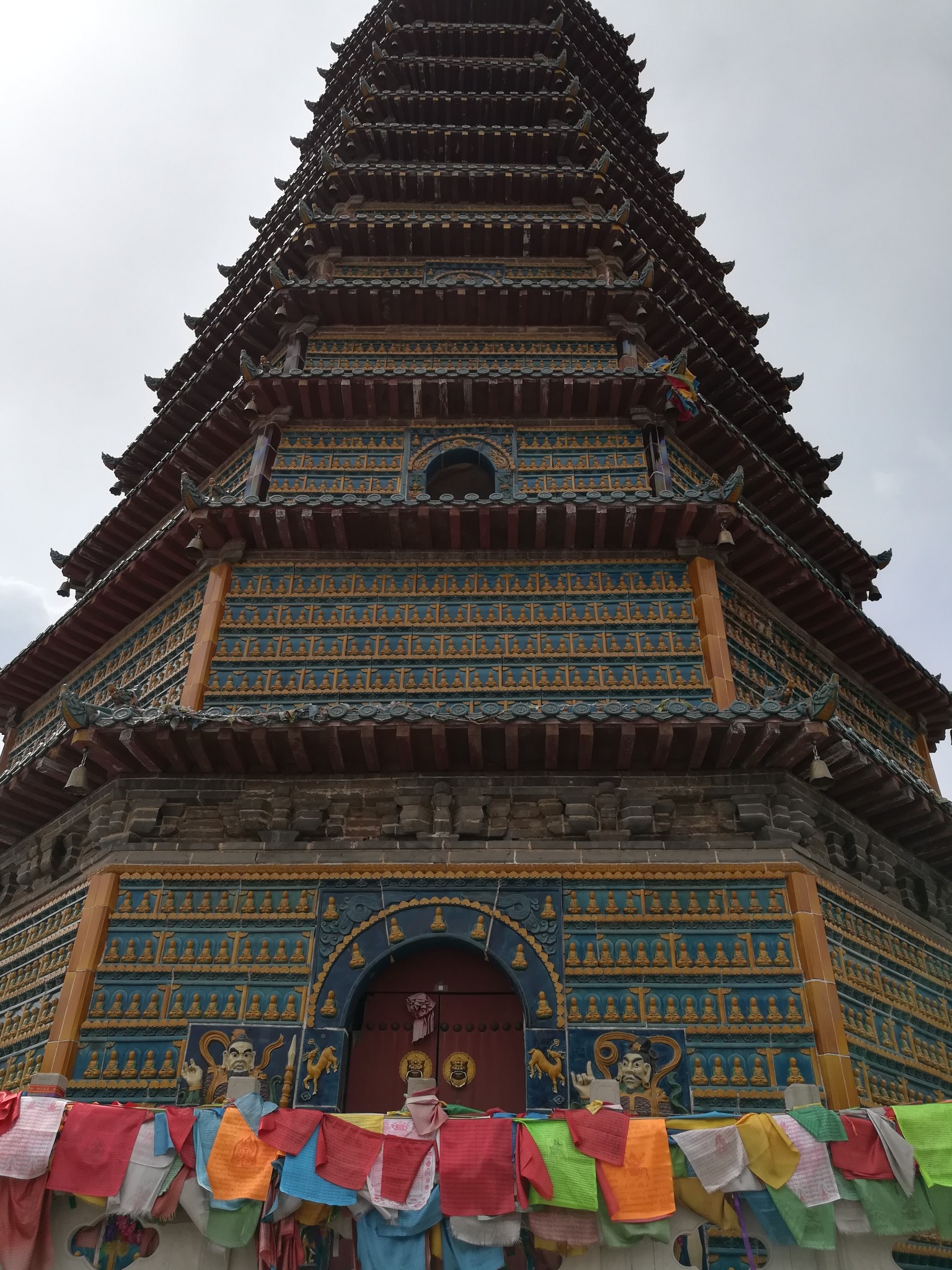 万佛宝塔 马蜂窝