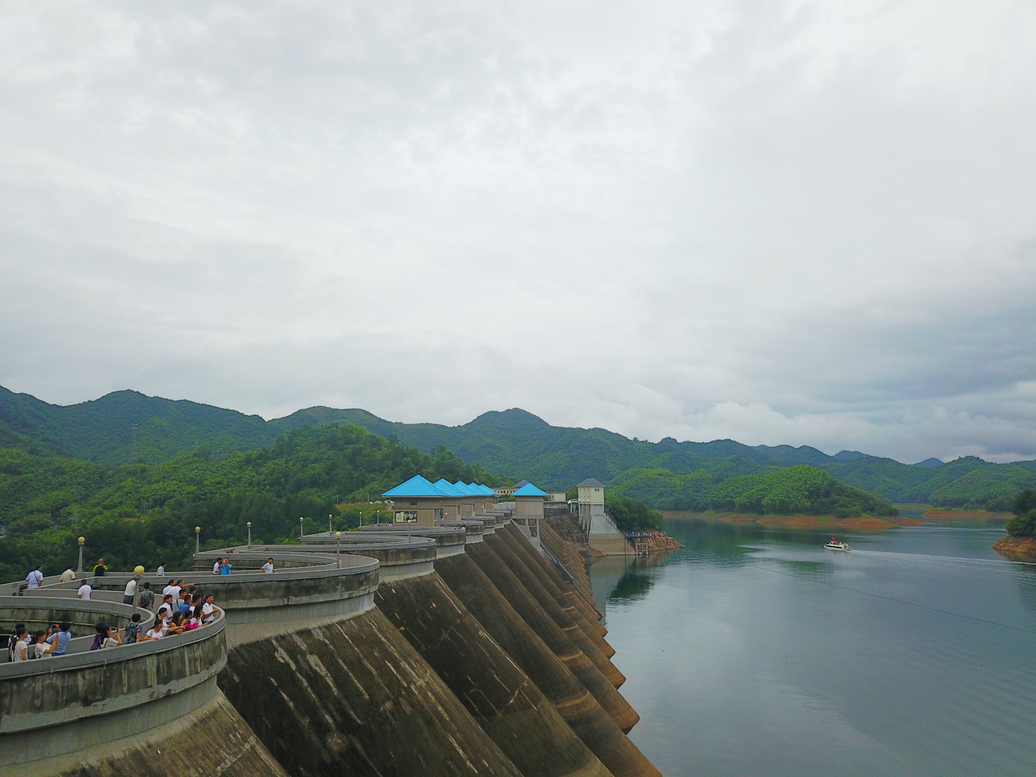 梅山水库风景区        