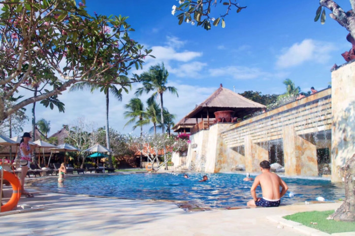 阿雅娜和金巴兰森林酒店怎么选