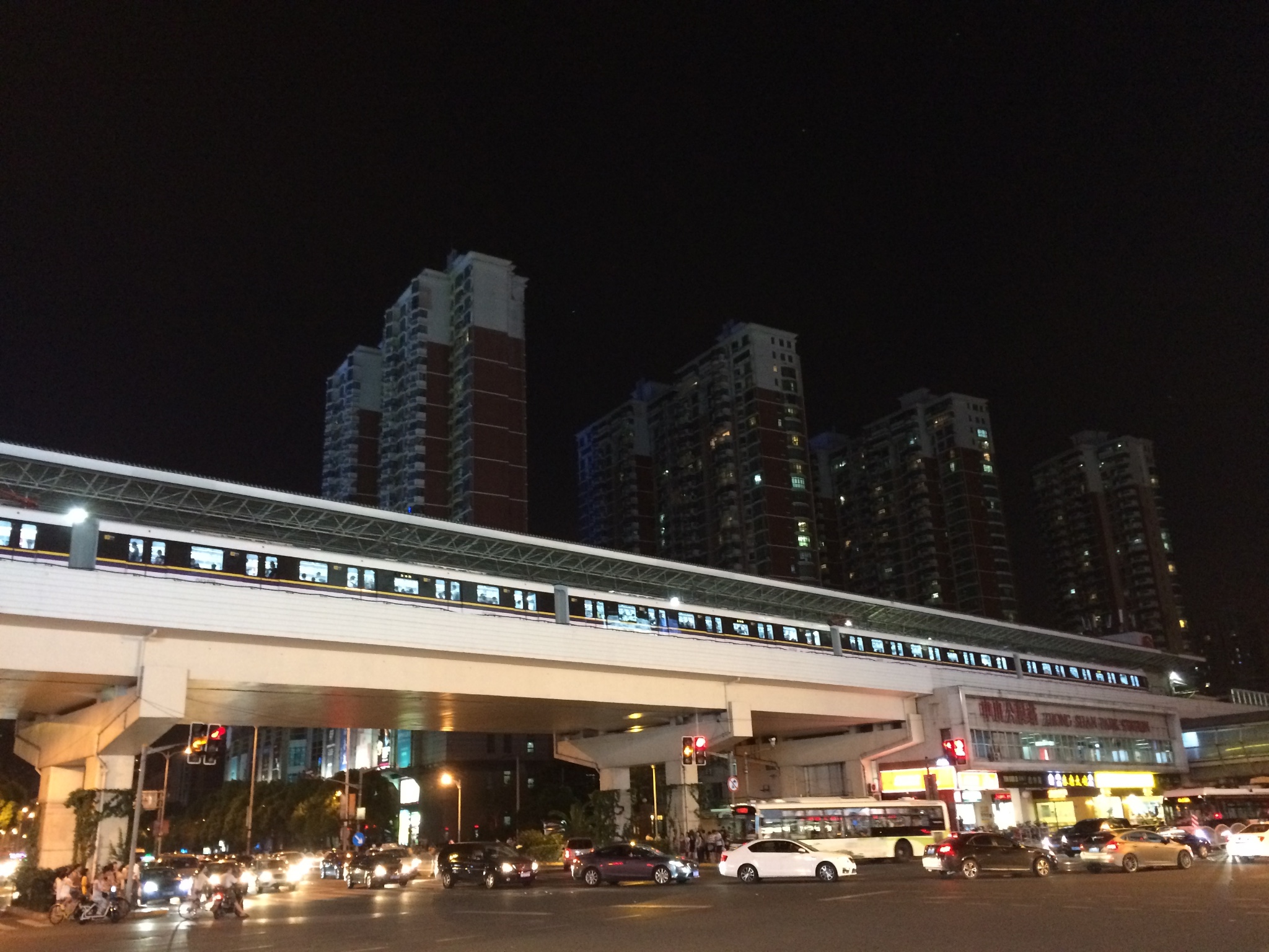 wKgBZ1mpeduAPbn3AAwAVwBMN1o93.jpeg?imageView2%2F2%2Fw%2F600%2Fh%2F600%2Fq%2F90