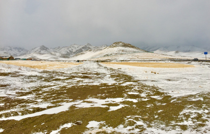 赛里木湖在哪露营 wKgBZ1oPAWCAbmL0AA1d1tAnn9U13.jpeg?imageView2%2F2%2Fw%2F680%2Fq%2F90%7CimageMogr2%2Fstrip%2Fquality%2F90