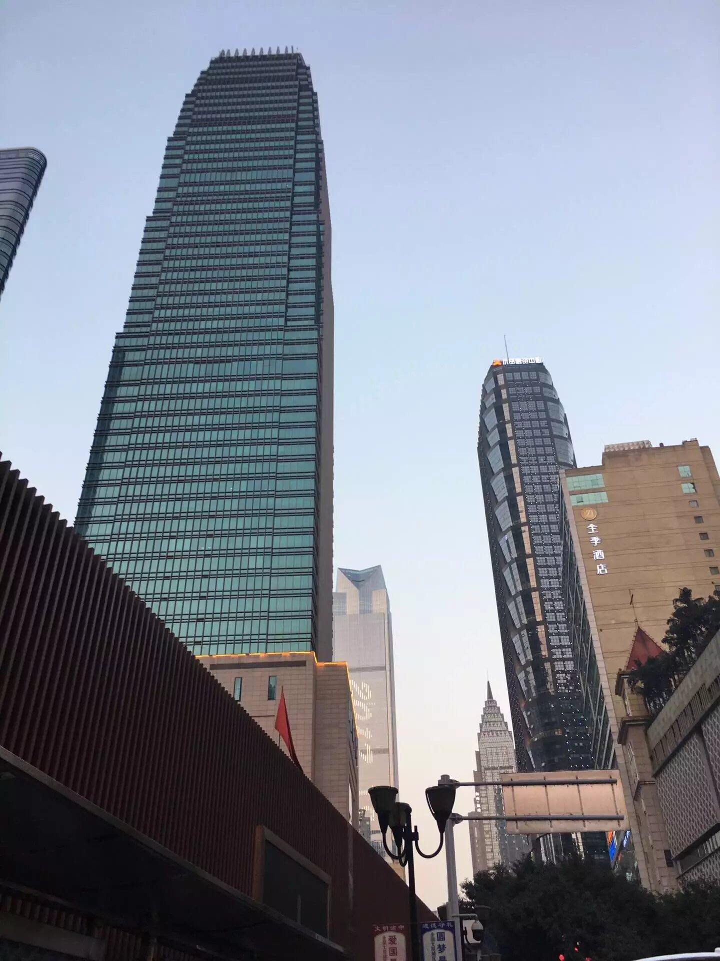 中国经济总量最高cbd_北京cbd图片(2)