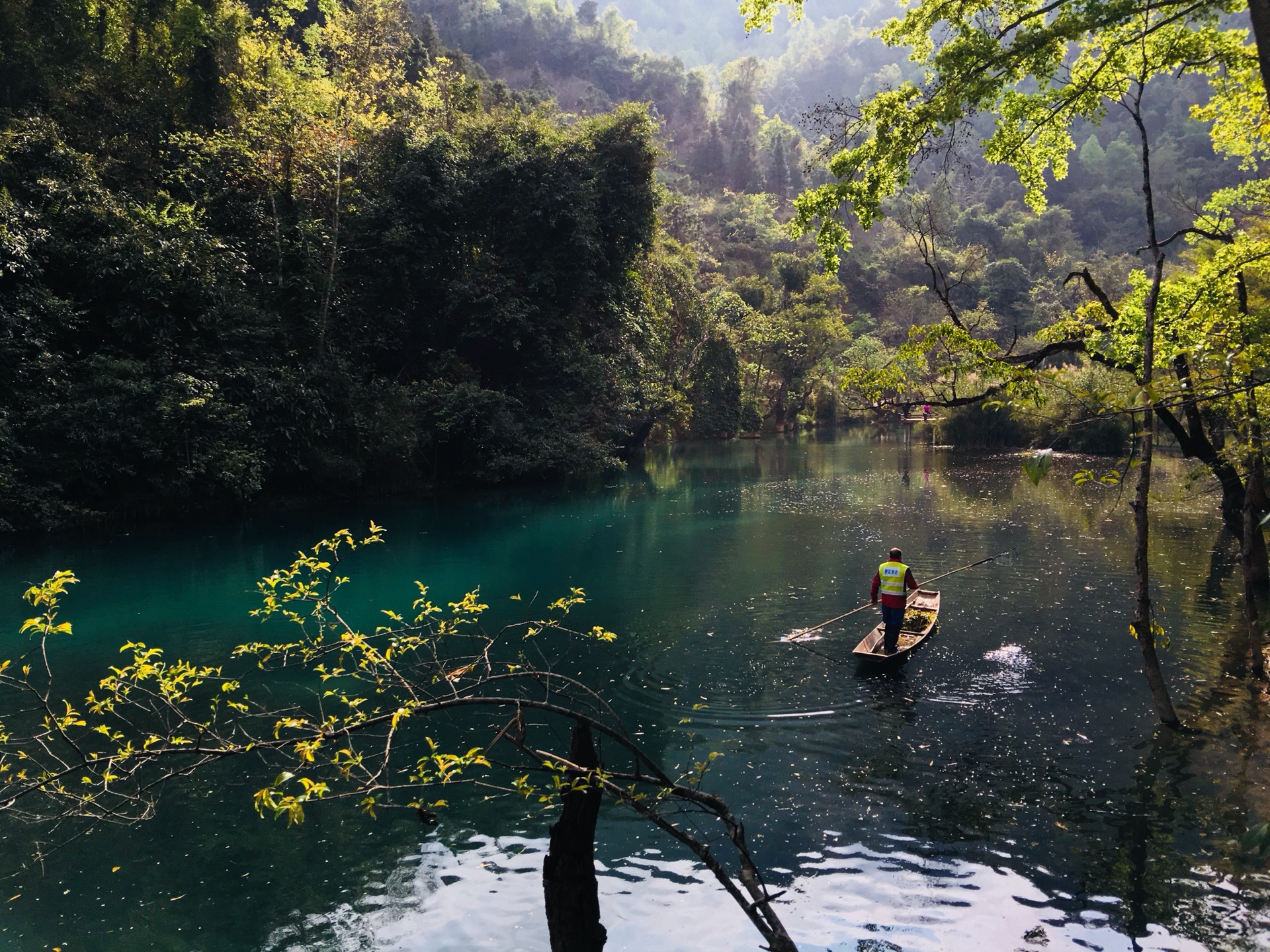 荔波县有多少人口_荔波至王蒙公路沿线的移民新村 梦柳布依族小镇