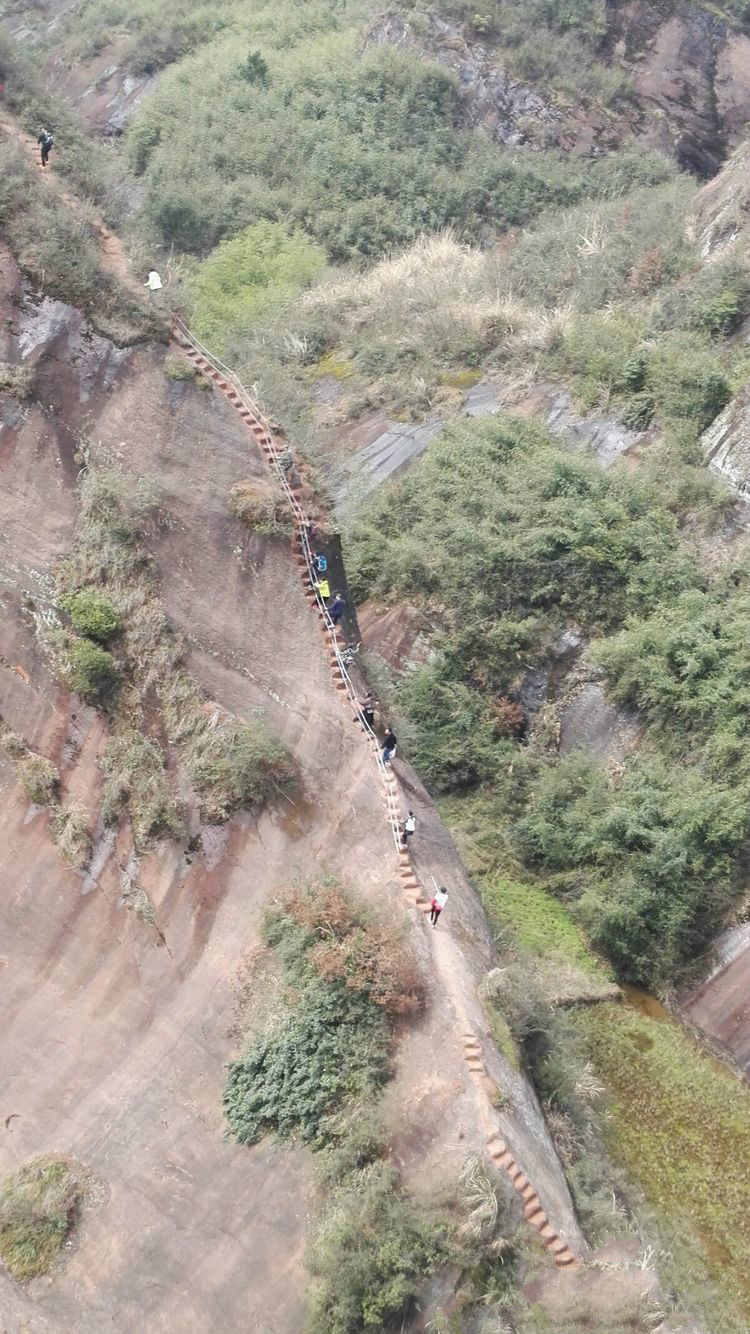 张家界红岩岭一日导游小记