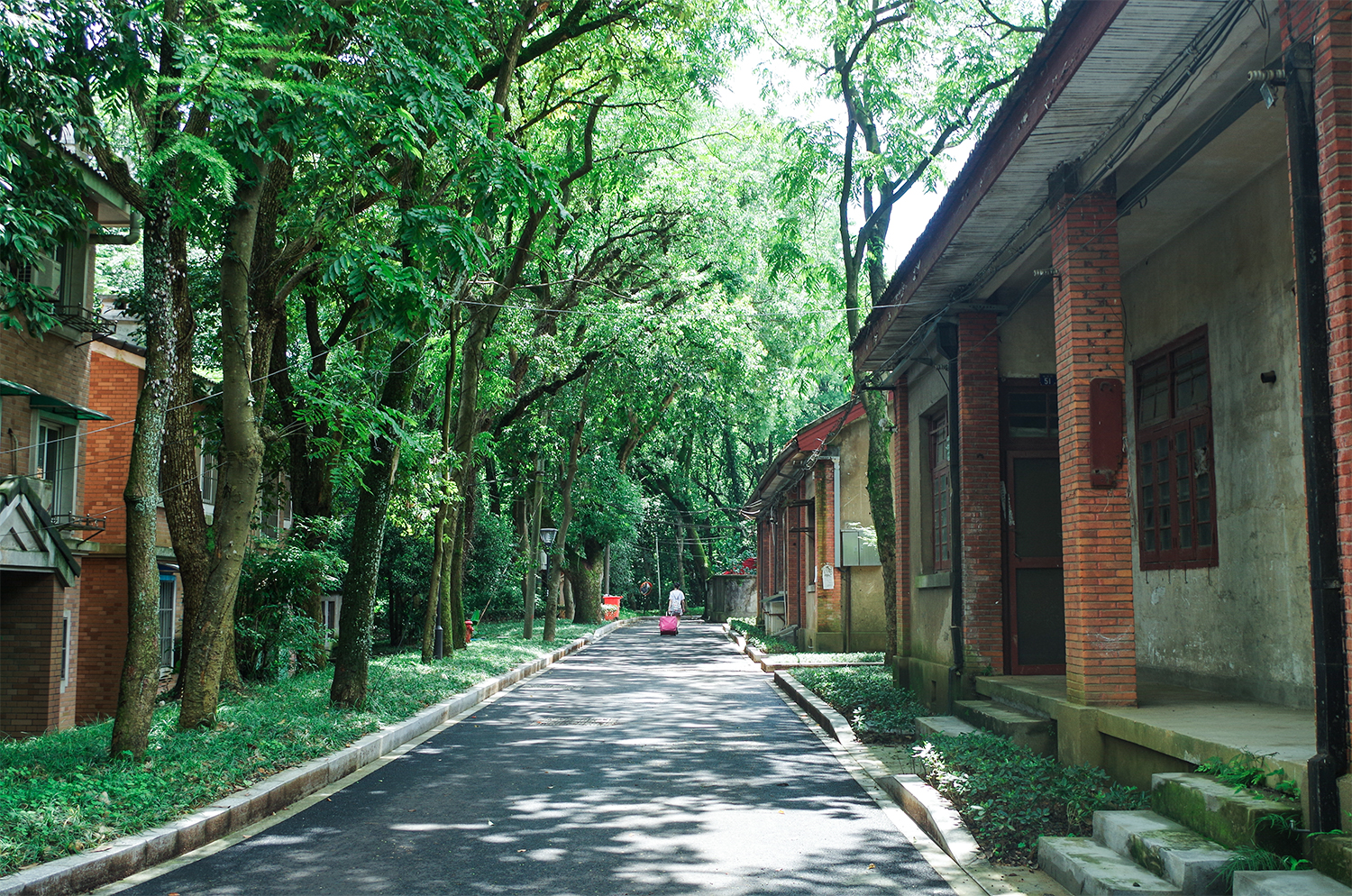 从杭州萧山机场怎么去市区 杭州萧山机场到市区有公交和地铁吗 杭州萧山机场到市区的交通指南  