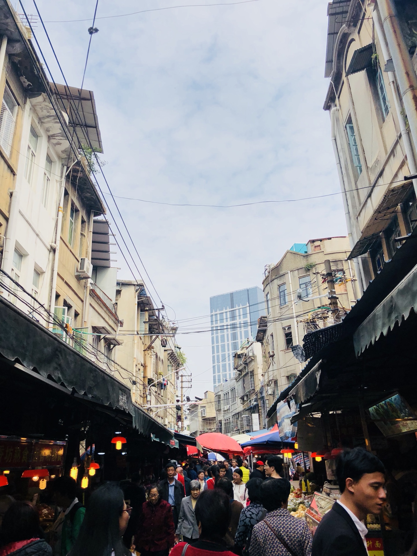五香坡人口_五香鹌鹑蛋图片(2)