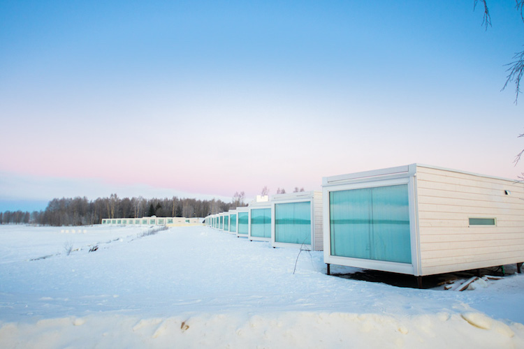 冬季芬兰凯米海边玻璃别墅 seaside glass villa 躺着看极光 无敌冰雪