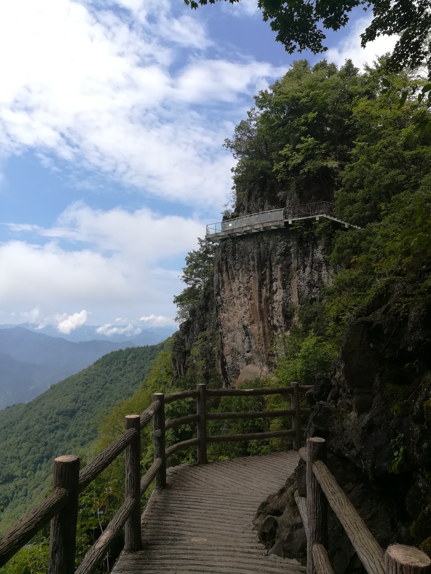 安康岚皋南宫山