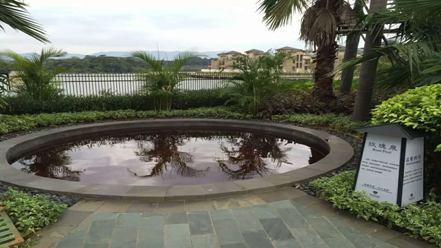 广东温泉度假村排名_广东第一峰温泉度假村(2)