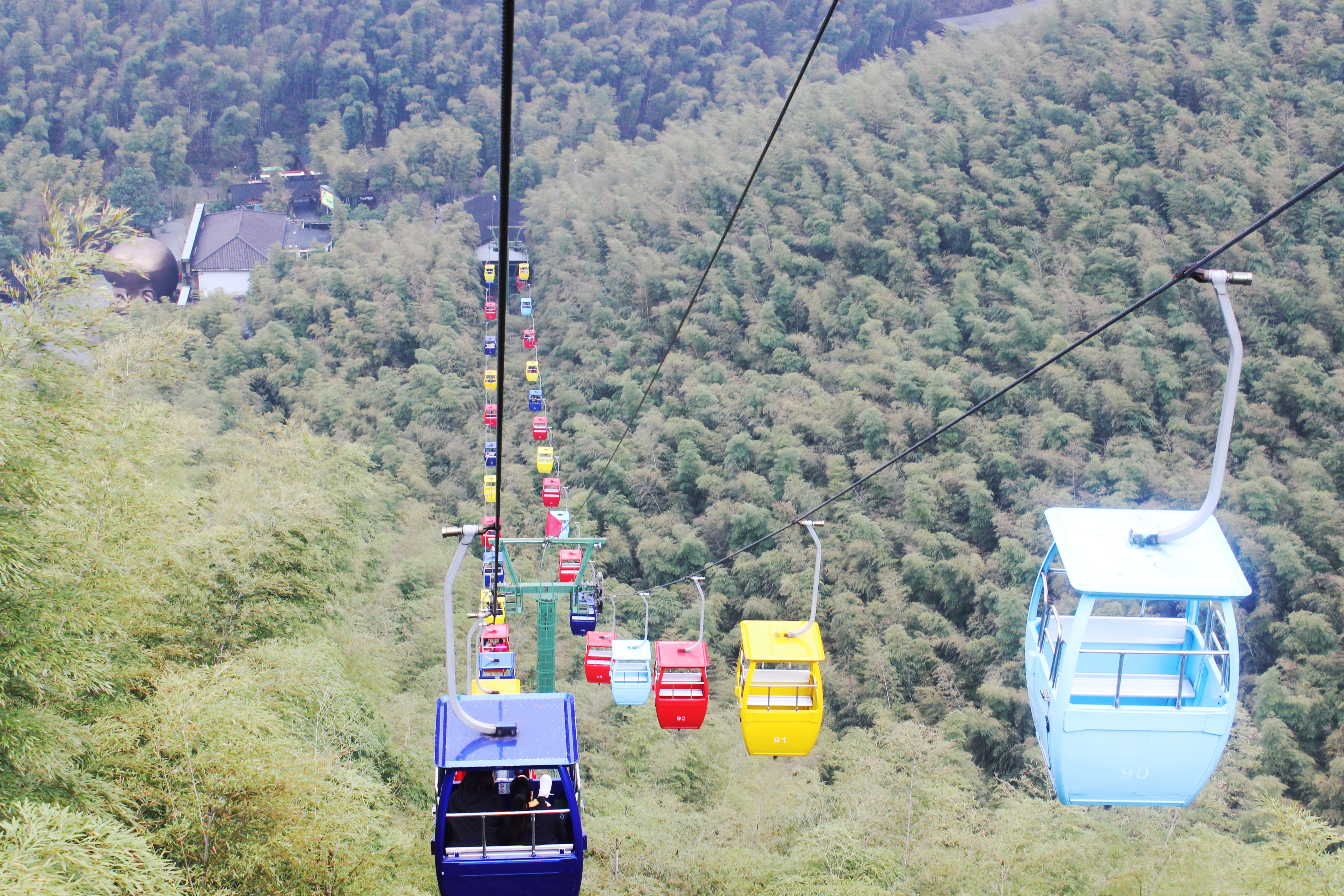 恋在苍洱·山盟海誓全景大理一日游(苍山感通索道 蒋公祠 过桥米线