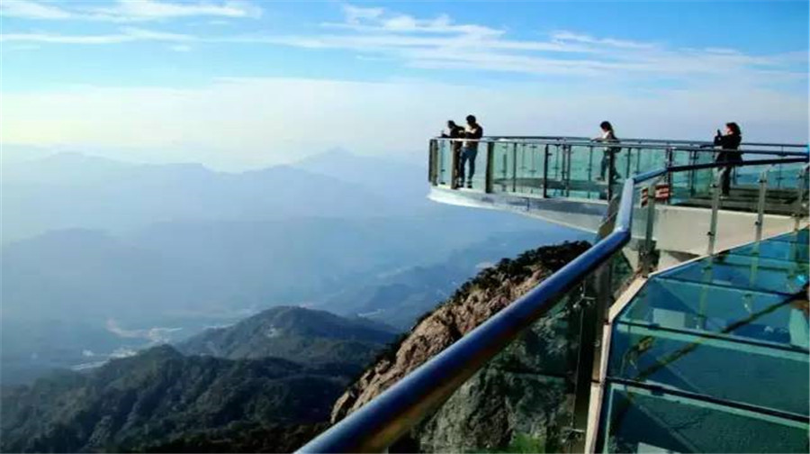 岳西明堂山高空玻璃栈道一日游含明堂山大门票