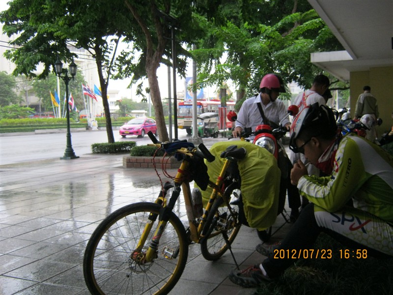 wKgBEFsxntWADudPAAJnxx_DUho43.jpeg?imageView2%2F2%2Fw%2F600%2Fh%2F600%2Fq%2F90