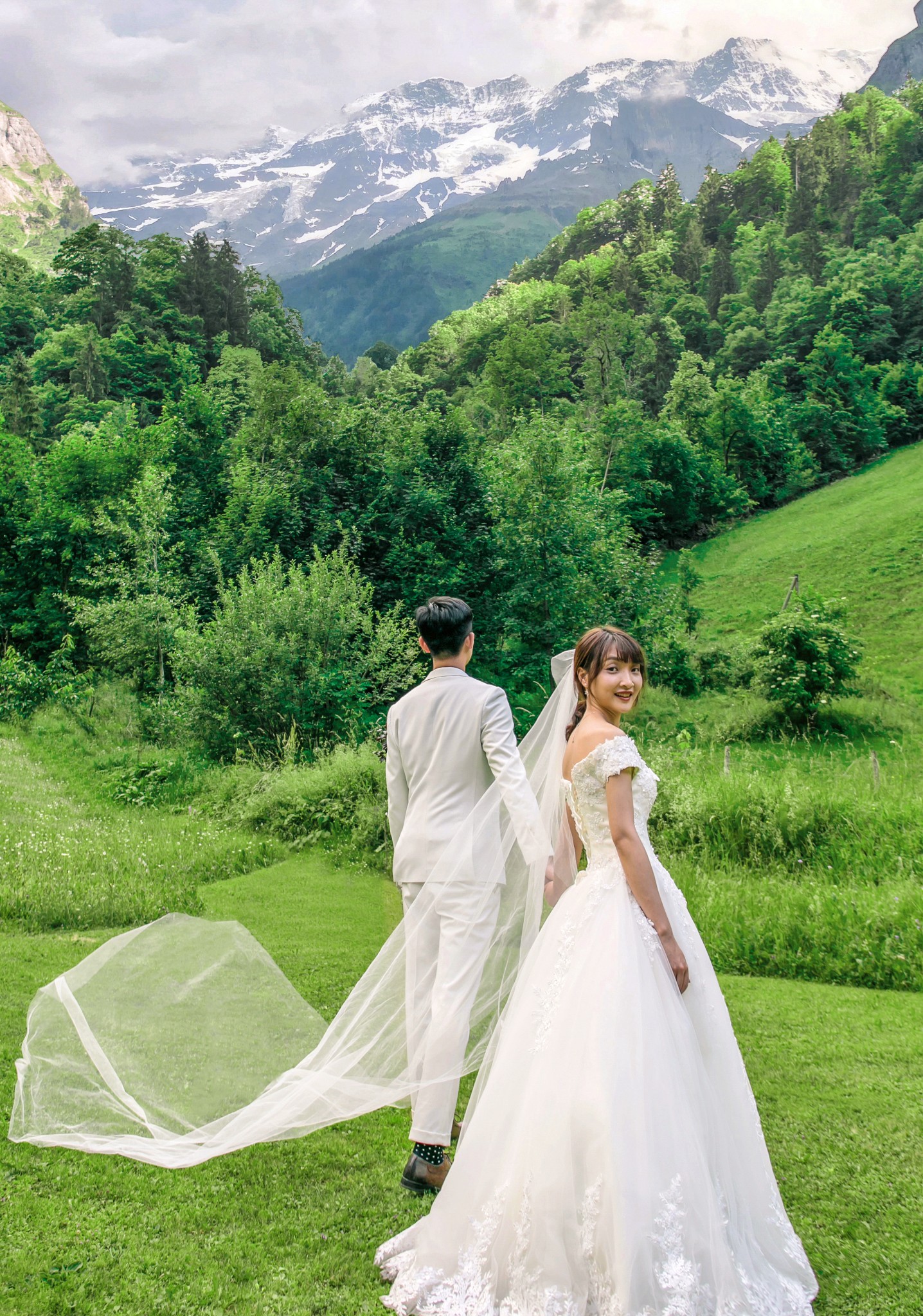 瑞士婚纱_瑞士风景图片