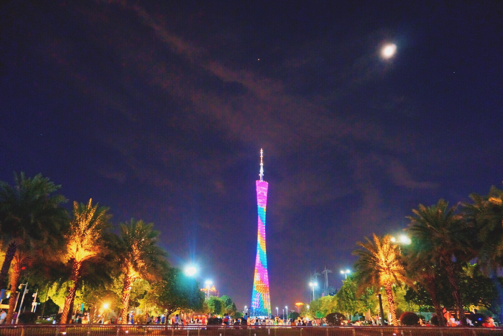 广州有哪些适合看夜景的地方，广州夜景在哪里看比较美