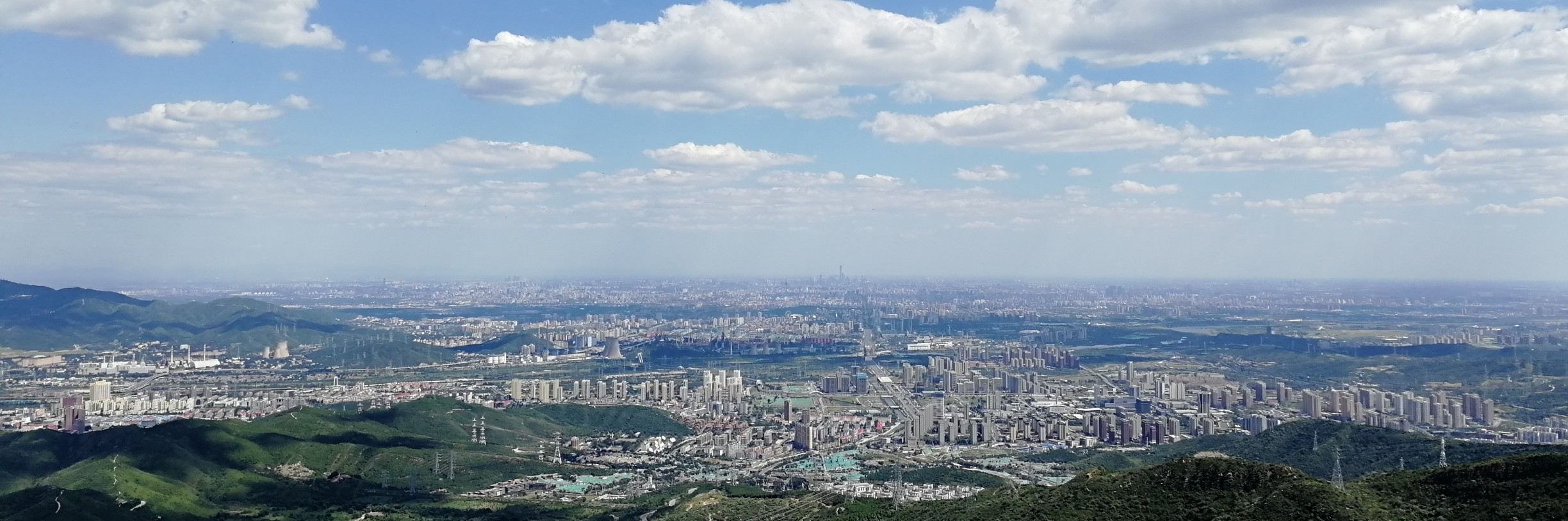 登顶定都阁 俯瞰北京城