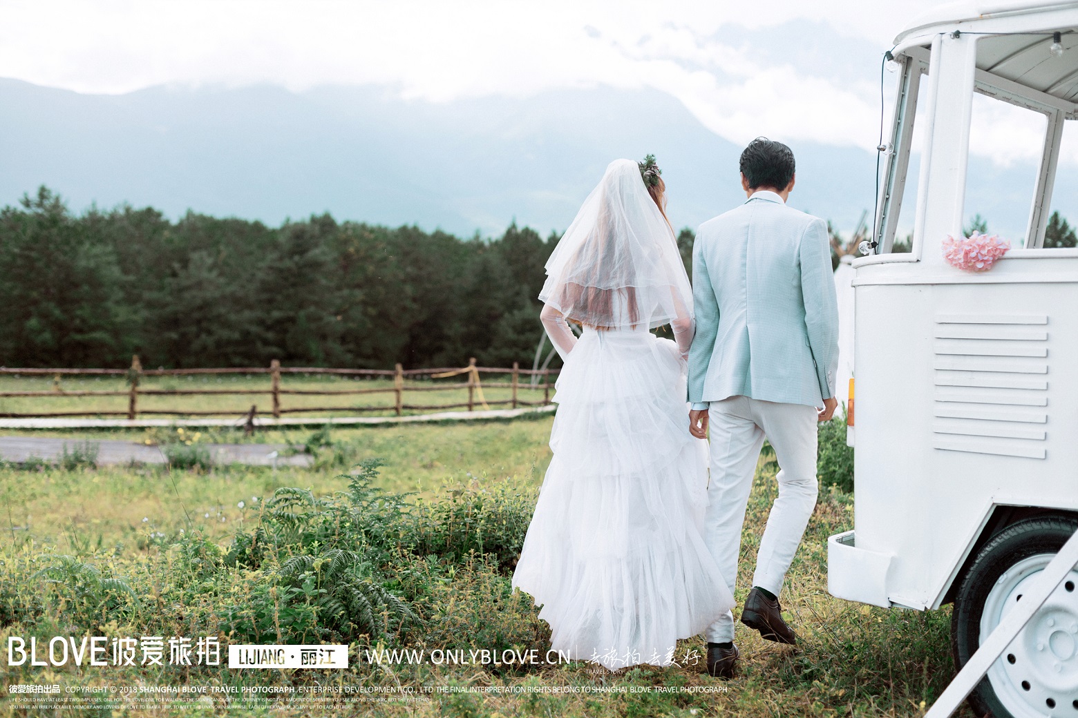 婚纱照求婚动作_求婚婚纱照
