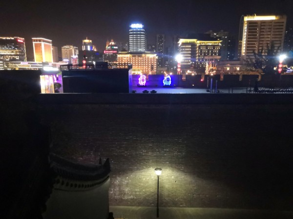 晚上的天台 最新 wKgED1vb24yAMZNrAAiveA-e1Zg99.jpeg?imageView2%2F2%2Fw%2F600%2Fh%2F600%2Fq%2F90