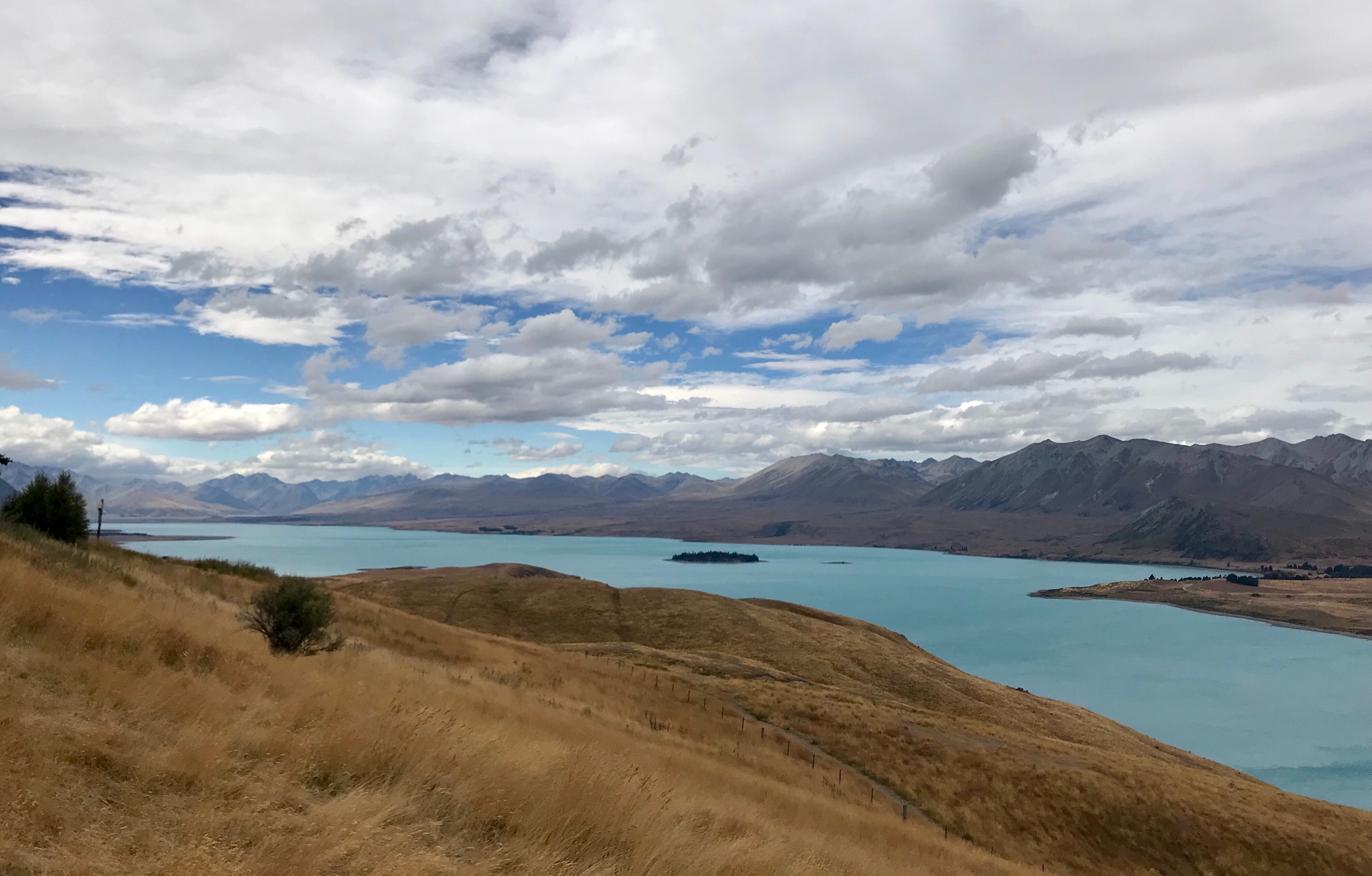 记录:星辰大海 山川湖泊 感受:如画的美景 沉稳而宁静