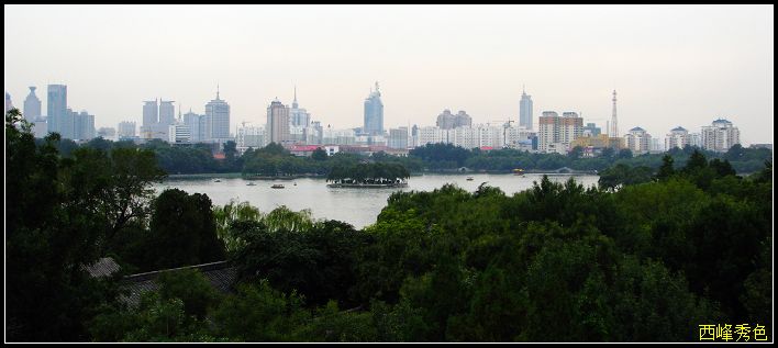 大明湖婚纱照_济南大明湖图片(3)