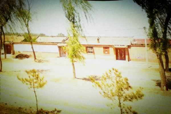 搭车去西宁 wKgByU_Ye6jE91ScAAU8WXkS1_I79.jpeg?imageView2%2F2%2Fw%2F600%2Fq%2F90%7CimageMogr2%2Fstrip%2Fquality%2F90