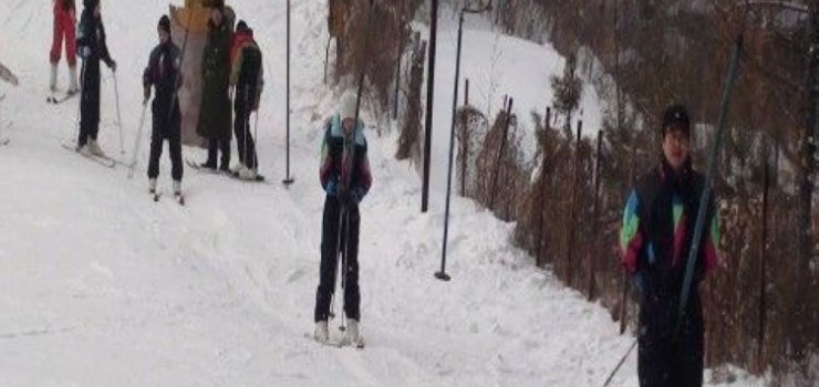 云峰山滑雪场