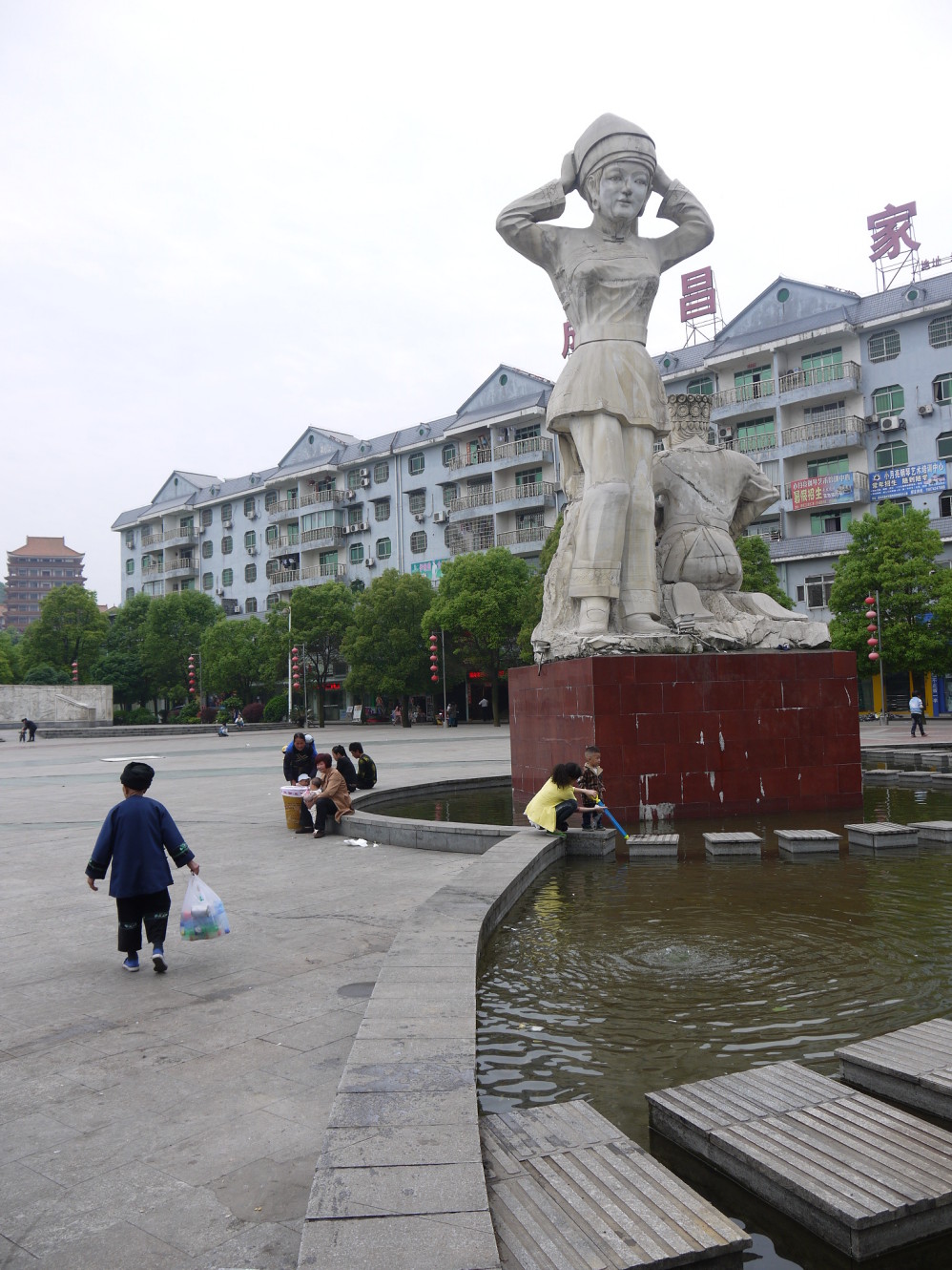 巴彦查干镇到花垣旅游