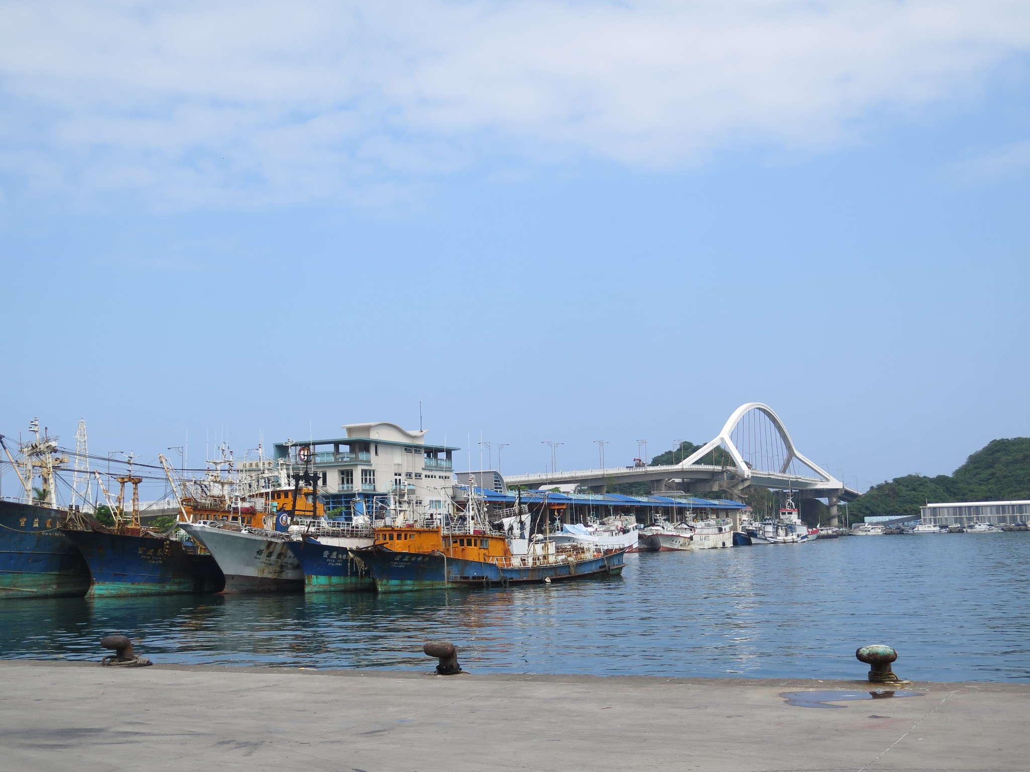 台湾大渔村gdp_20年前台湾GDP占大陆近一半,再对比如今,看完才知道差距多大