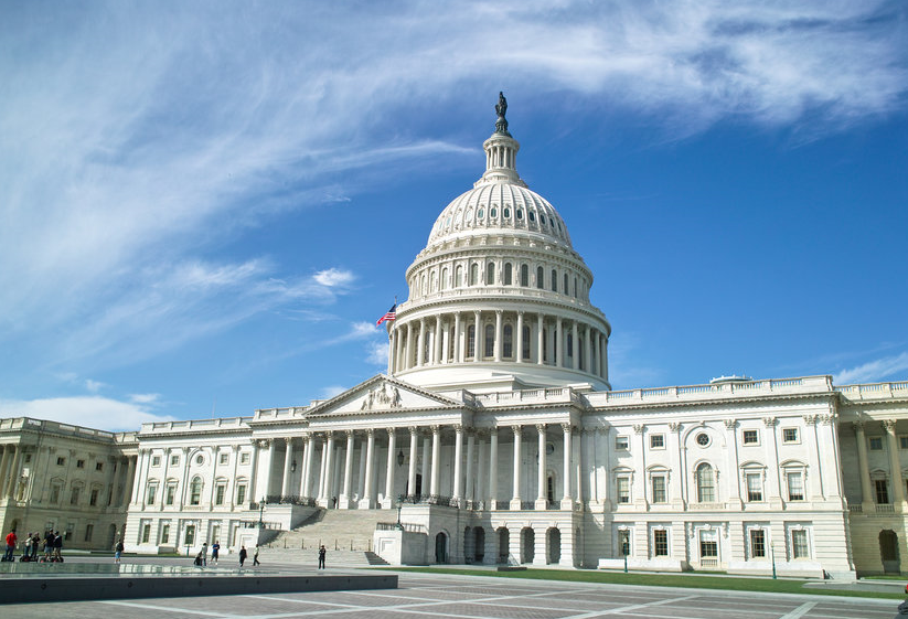 国会山capitol hill,该区汇集了所有的政治景点和观光景点,值得一游