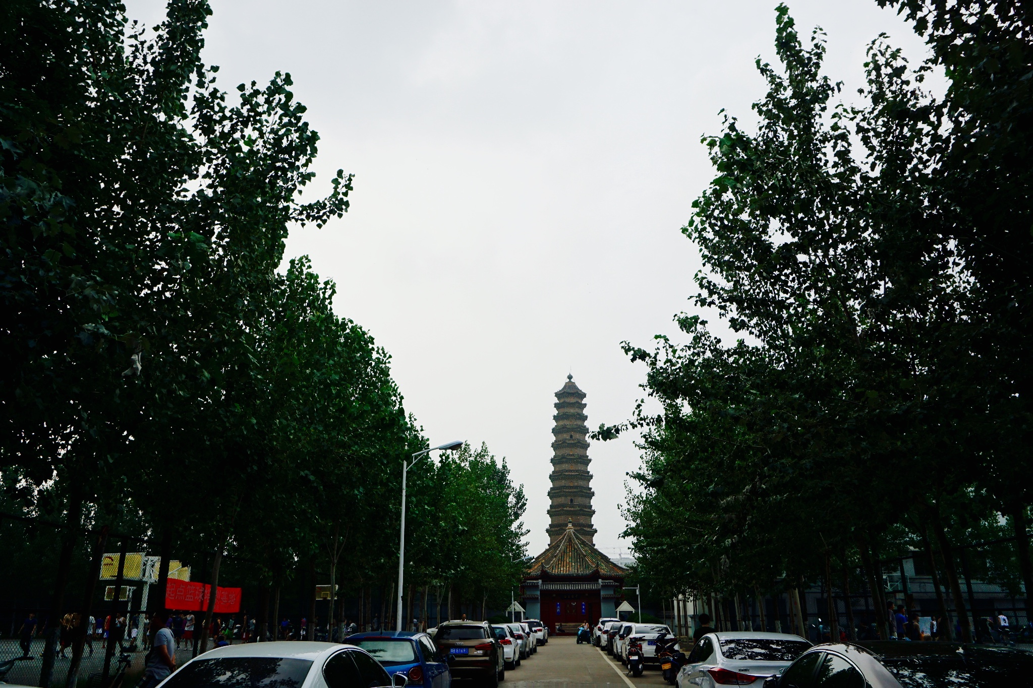 重庆的人口腹地增加_重庆夜景