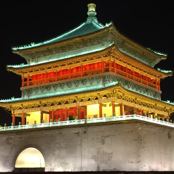 西安旅游攻略大全5天4晚价格 wKgBpVUmpQWAVG3bAAO6q820dzU12.jpeg?imageView2%2F2%2Fw%2F600%2Fq%2F90%7CimageMogr2%2Fstrip%2Fquality%2F90