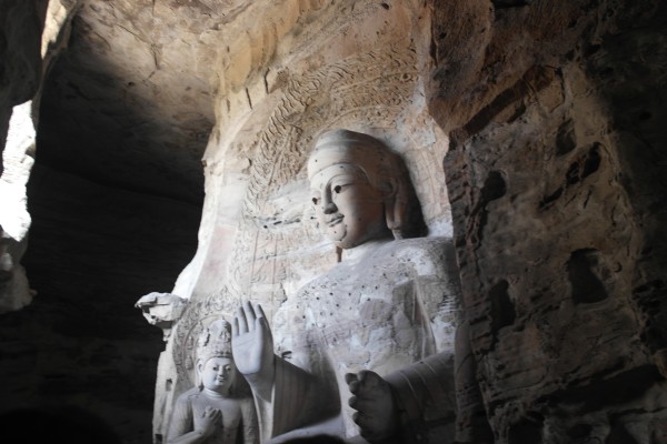 云岗石窟好吗 wKgBpVYTogKAMTLzAAven25FOnE07.jpeg?imageView2%2F2%2Fw%2F600%2Fh%2F600%2Fq%2F90