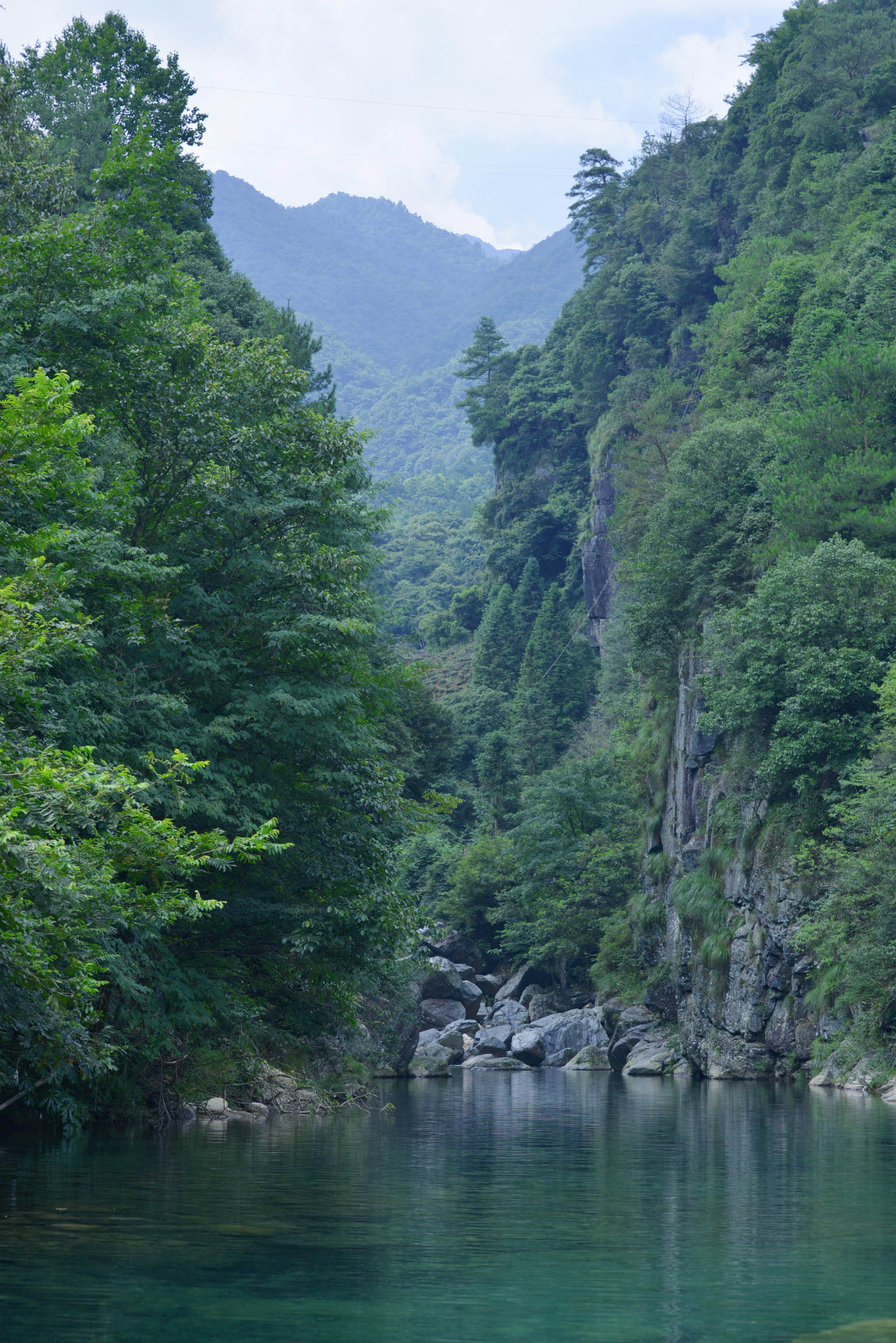 石台牯牛降景区        