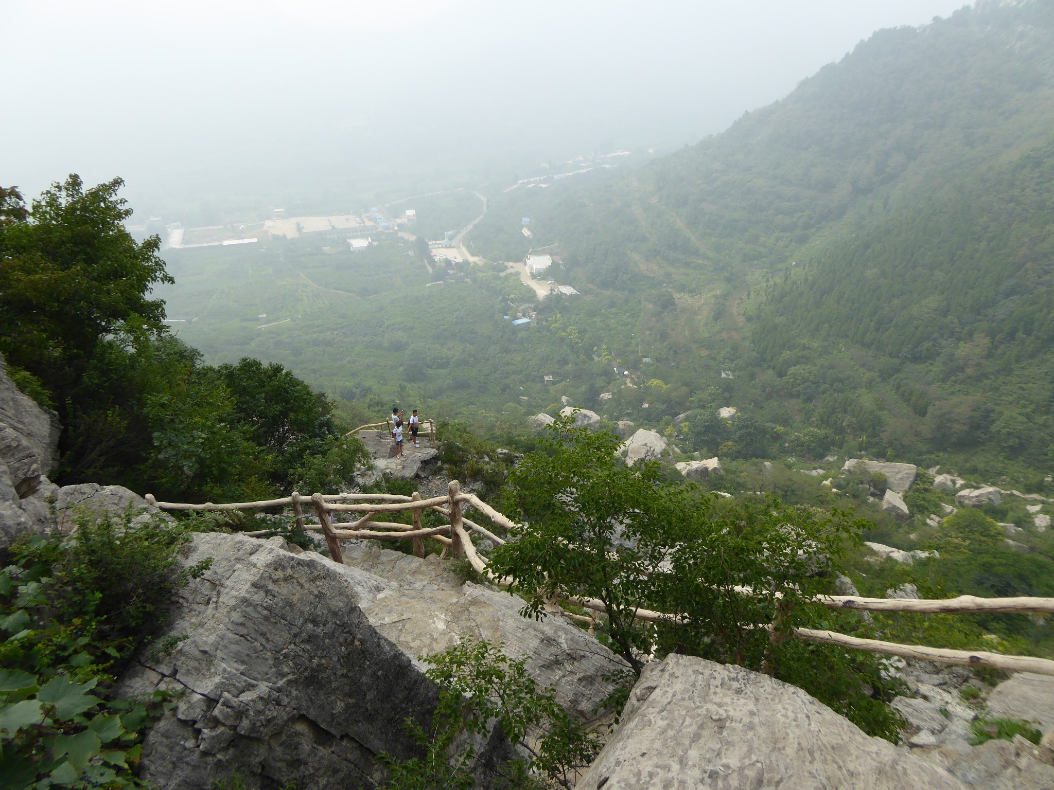 中华奇景--枣庄熊耳山大裂谷,令人震撼!