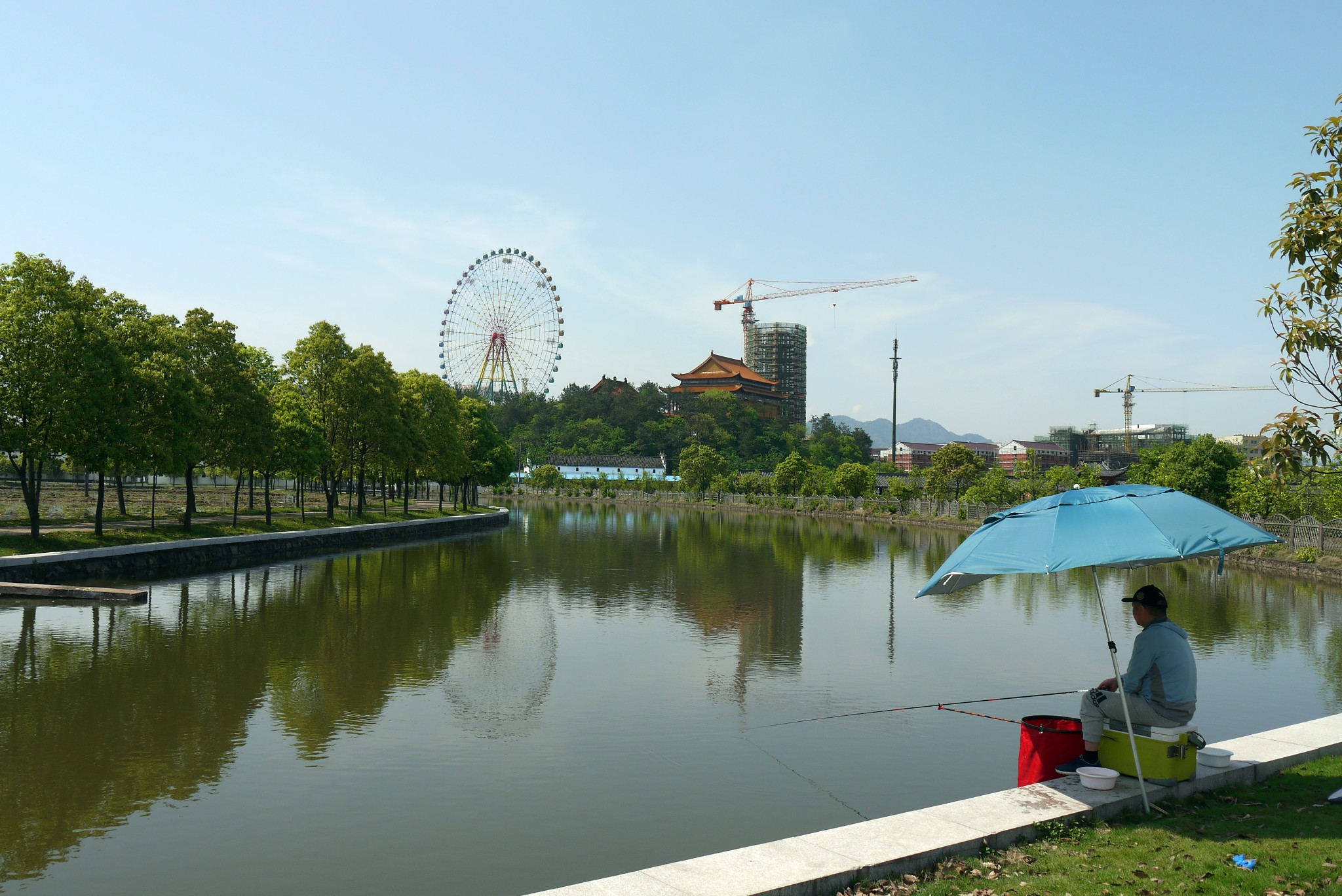 中国十大名村~~东阳市南马镇花园村