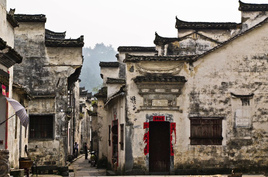 (参考时间)酒店出发至黟县,游览世界文化遗产——西递