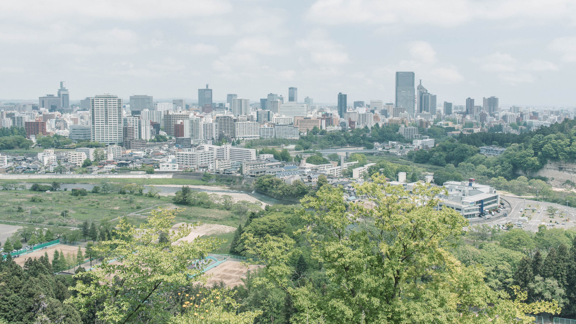 夏の初,游荡在雅人叔的金色梦乡——仙台,盛冈的独角戏--日本游记--蚂