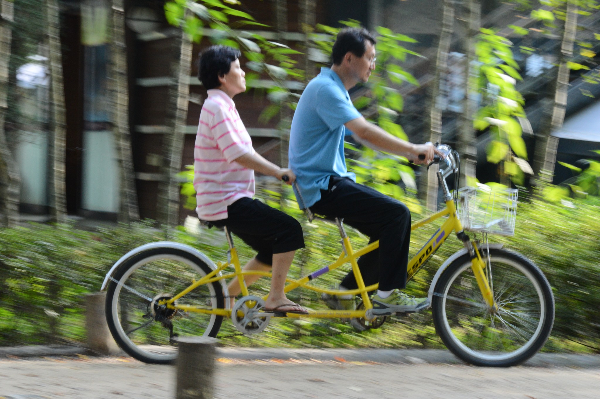 华西村人均收入_人均150(2)