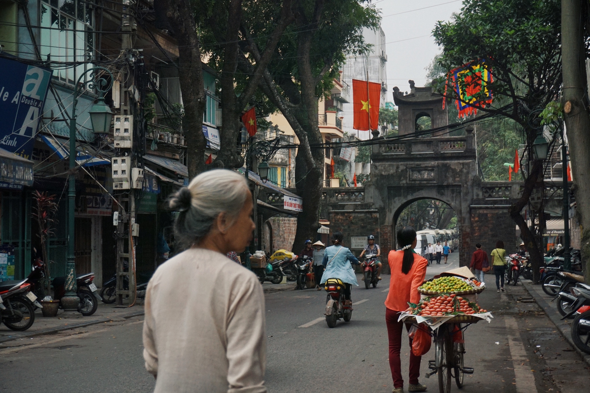 华西村人均收入_越南人均(2)