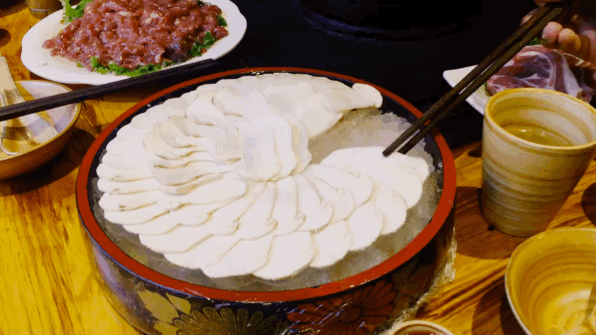 596_335gif 动态图 动图