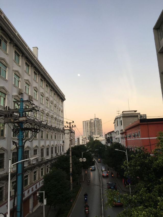 兴义多少人口_兴义万峰林