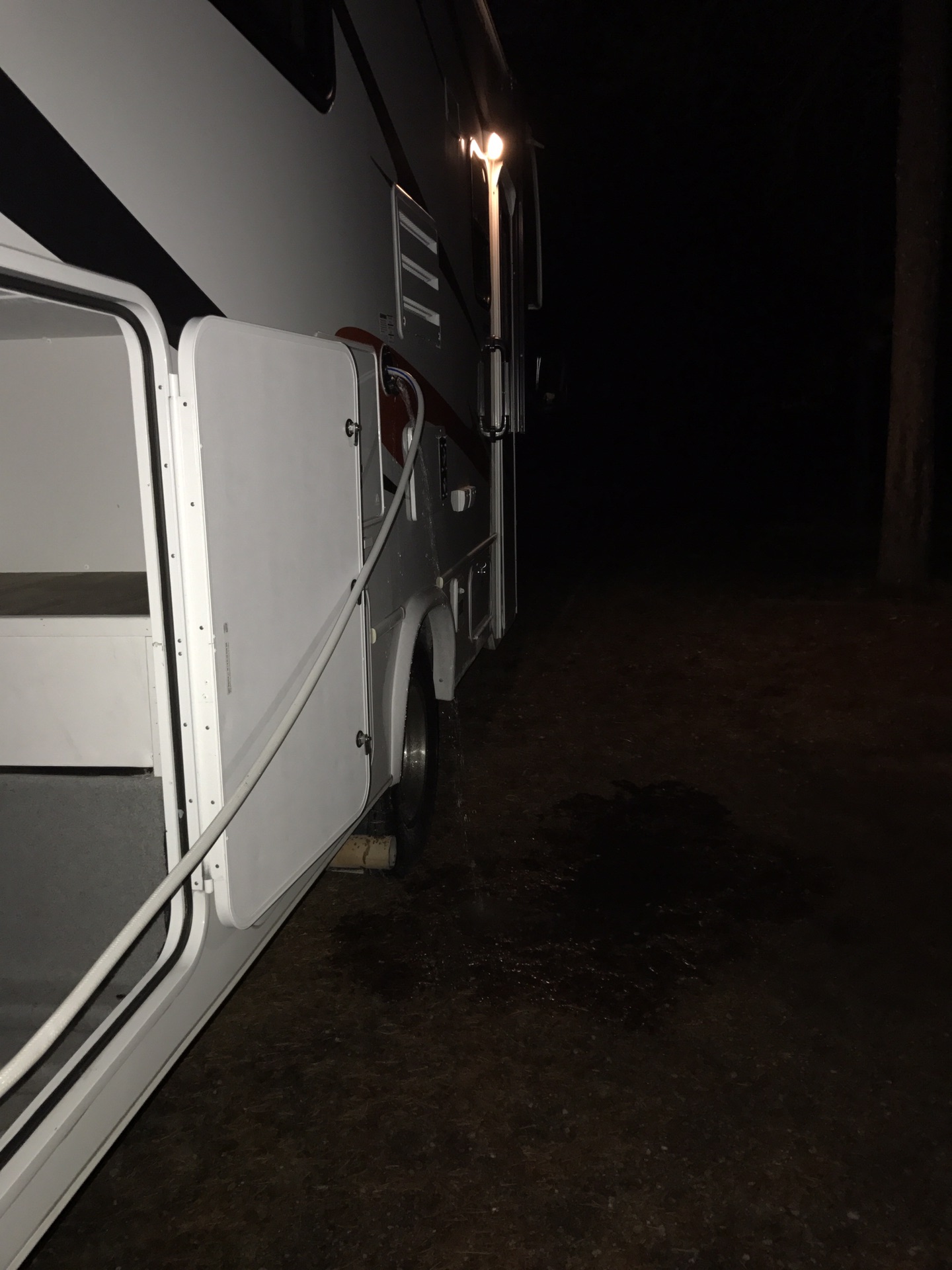 wKgBZ1nsg9iARHckAAXIovCv5FA73.jpeg?imageView2%2F2%2Fw%2F680%2Fq%2F90