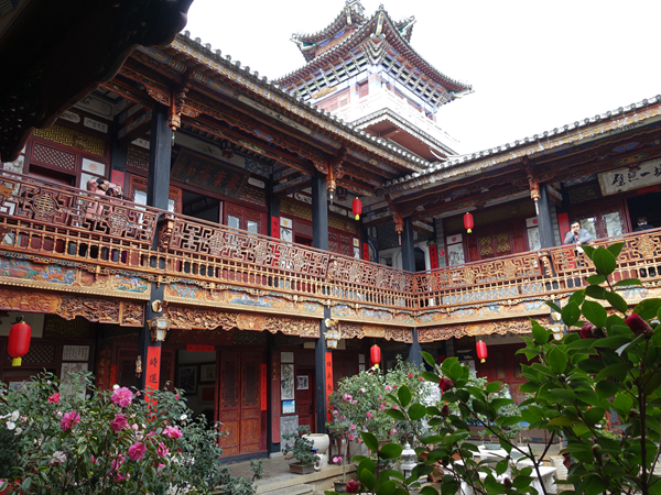 一个与风花雪月有关的故事,梦幻的白族民居