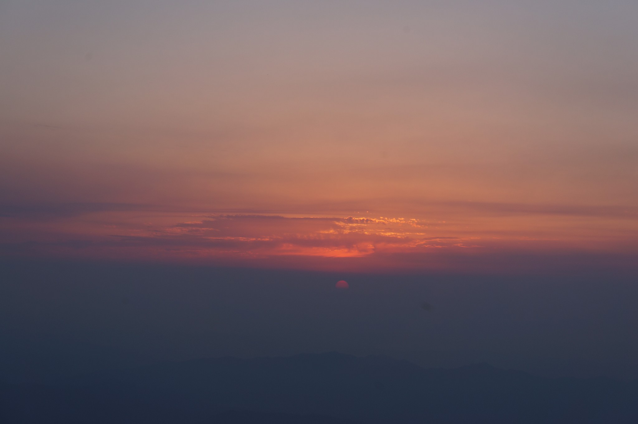 wKgBZ1kzkK-ABZqnAAL2QGXEx_Y64.jpeg?imageView2%2F2%2Fw%2F680%2Fq%2F90